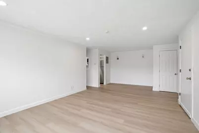 5 Tara Dr #5, Weymouth, MA 02188 - Photo 8