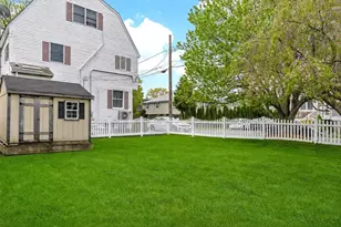 6 Lindsell St, Saugus, MA 01906 - Photo 26