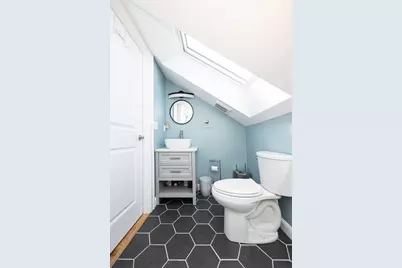 9 Chestnut Pl, Hingham, MA 02043 - Photo 30