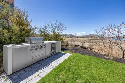 9 Chestnut Pl, Hingham, MA 02043 - Photo 4