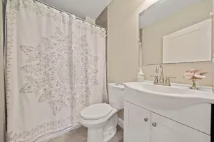 93 Cross St, Randolph, MA 02368 - Photo 18