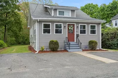 93 Cross St, Randolph, MA 02368 - Photo 4