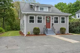 93 Cross St, Randolph, MA 02368 - Photo 4