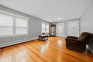 93 Cross St, Randolph, MA 02368 - Photo 10