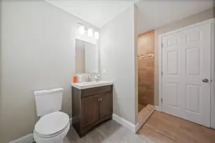 93 Cross St, Randolph, MA 02368 - Photo 30