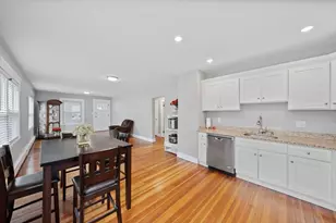 93 Cross St, Randolph, MA 02368 - Photo 4