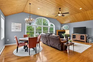 24 Hampstead St, Methuen, MA 01844 - Photo 10