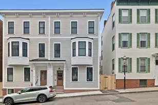 14 Prospect St, Boston, MA 02129 - Photo 36
