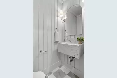 14 Prospect St, Boston, MA 02129 - Photo 28