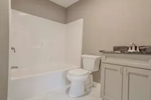 54 Richards St, Worcester, MA 01603 - Photo 6