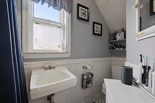 98 Pleasant St, Milton, MA 02186 - Photo 12