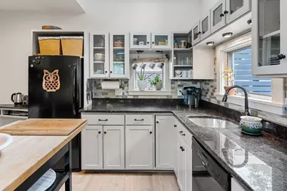 94 William St, Stoneham, MA 02180 - Photo 4