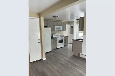 221 East Main St. #2nd Floor, East Brookfield, MA 01515 - Photo 28