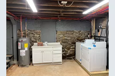 221 East Main St. #2nd Floor, East Brookfield, MA 01515 - Photo 40