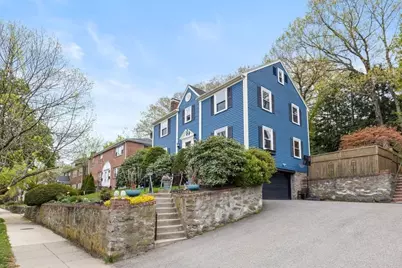 542 Commonwealth Ave #542, Newton, MA 02459 - Photo 2