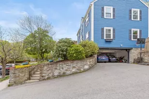 542 Commonwealth Ave, Newton, MA 02459 - Photo 30