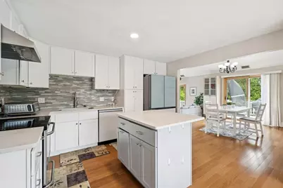 20 Murdock Rd, Stoneham, MA 02180 - Photo 8