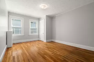 204 School St, Watertown, MA 02472 - Photo 4