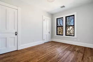 31 Monadnock St, Boston, MA 02125 - Photo 10
