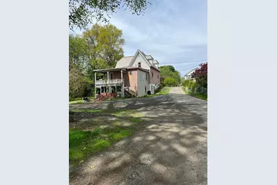 351 Bridge St, Northampton, MA 01060 - Photo 8
