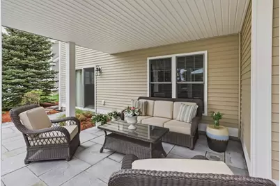 47 Winship Dr, Stoneham, MA 02180 - Photo 6