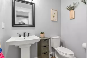 106 Bridge St, Salem, MA 01970 - Photo 8
