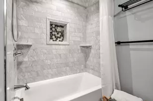 106 Bridge St, Salem, MA 01970 - Photo 14