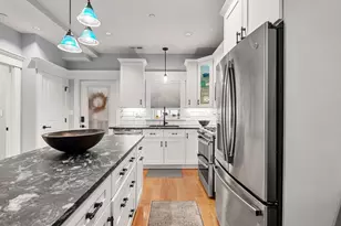 106 Bridge St, Salem, MA 01970 - Photo 4