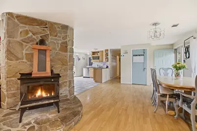 304 Bushee Road, Swansea, MA 02777 - Photo 12