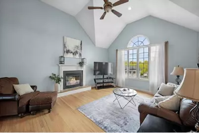 1 Bridle Path Rd, Lynn, MA 01904 - Photo 6