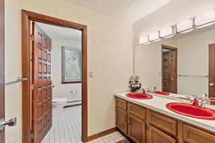 99 Beaver Rd, Reading, MA 01867 - Photo 24