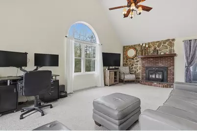 17 Unicorn Circle, Amesbury, MA 01913 - Photo 6