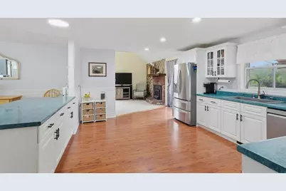 17 Unicorn Circle, Amesbury, MA 01913 - Photo 10