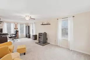 17 Unicorn Cir, Amesbury, MA 01913 - Photo 24