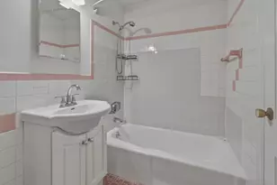 61 Marlborough St, Boston, MA 02116 - Photo 10