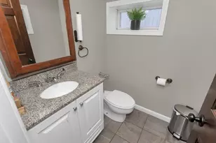 417 Montgomery St, Chicopee, MA 01020 - Photo 14