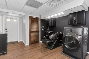 417 Montgomery St, Chicopee, MA 01020 - Photo 10