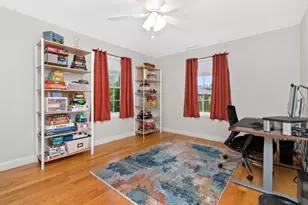 29 Spruce St, Waltham, MA 02453 - Photo 14