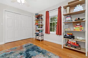 29 Spruce St, Waltham, MA 02453 - Photo 16