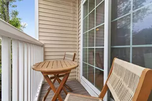 29 Spruce St, Waltham, MA 02453 - Photo 24