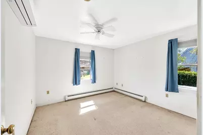 33 Thatchers Ln, Falmouth, MA 02536 - Photo 16