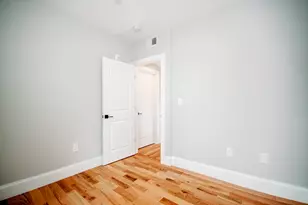 137 Paris St, Boston, MA 02128 - Photo 10