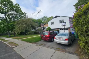 56 Great Meadow Rd, Newton, MA 02459 - Photo 2