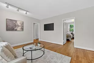 9 Dexter St, Malden, MA 02148 - Photo 4
