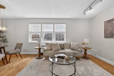 9 Dexter St #4, Malden, MA 02148 - Photo 2