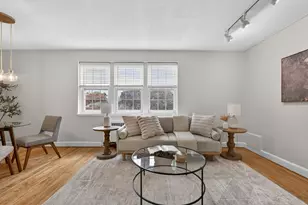 9 Dexter St, Malden, MA 02148 - Photo 2