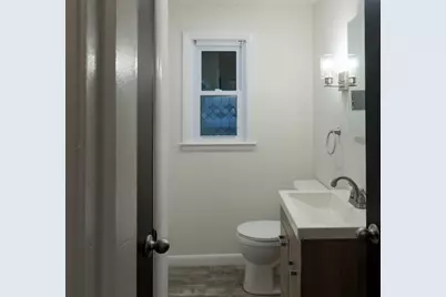 1159 Middlesex St, Lowell, MA 01851 - Photo 8