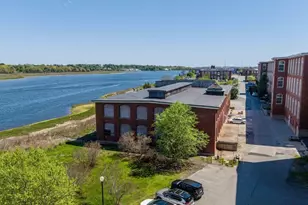 194R Riverside Ave, New Bedford, MA 02746 - Photo 8