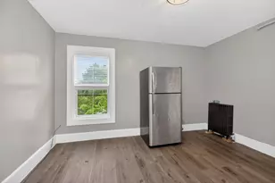 253 Oak St, Holyoke, MA 01040 - Photo 20