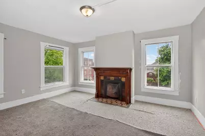 253 Oak St, Holyoke, MA 01040 - Photo 28
